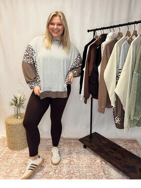 Leopard-Trim Colorblock Pullover Sweatshirt - Grey & Brown